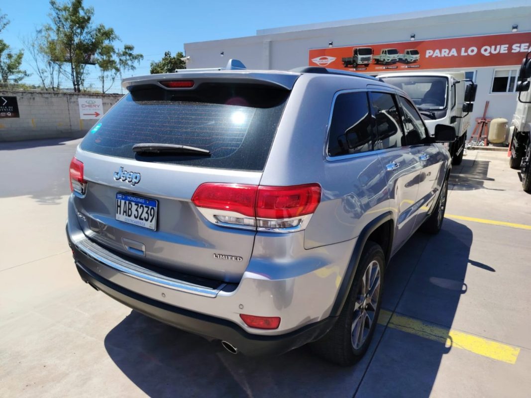 64b2f28e-3a33-4e48-acf0-93689692b958