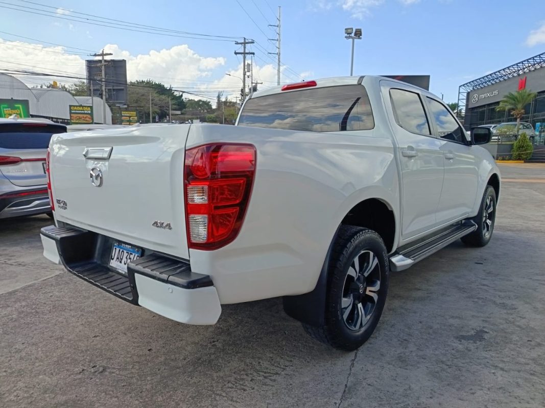 6b7fd4eb-e7c2-426d-bda3-3d5deb0c2ea0