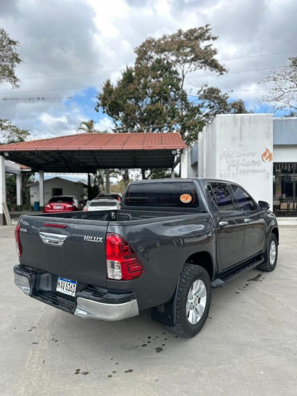 71b74148-c4e9-4b94-b39d-6306346e2b43