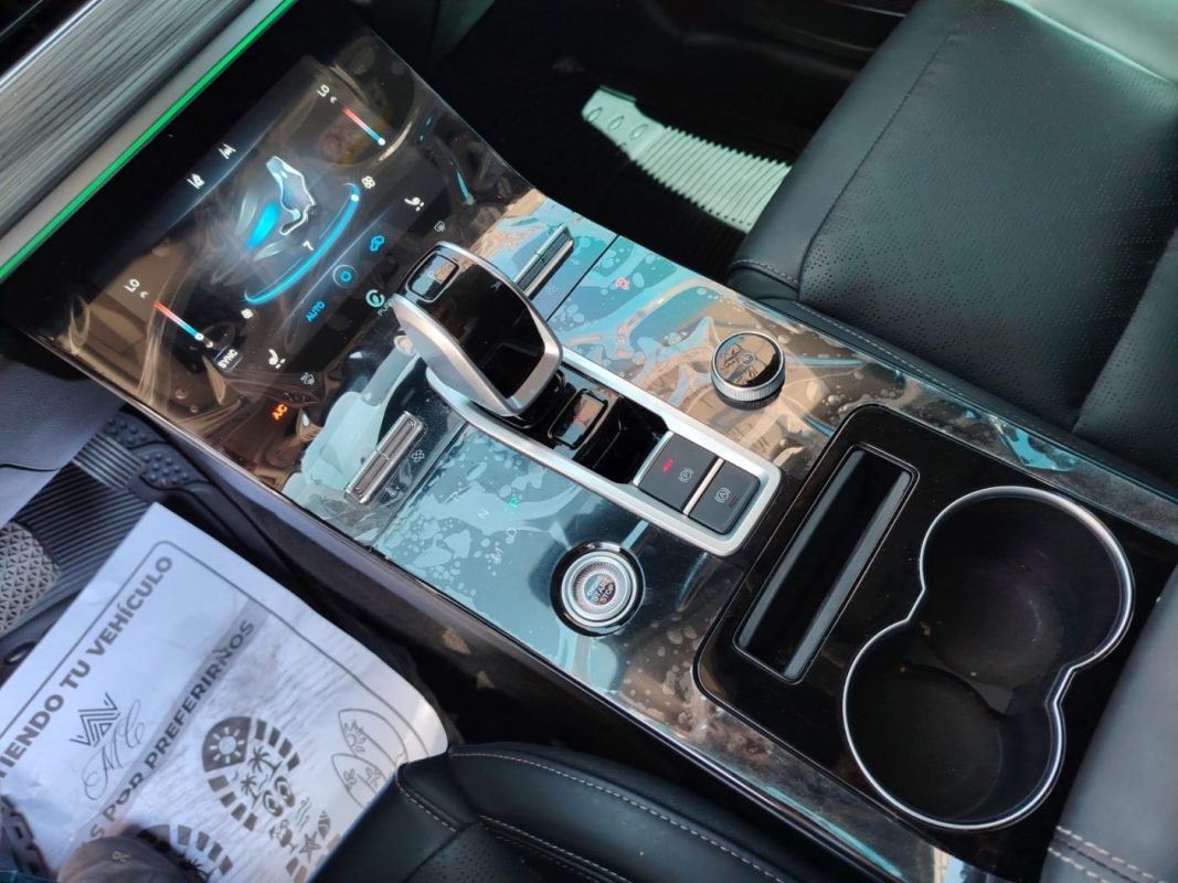 75152f36-3011-43b9-a2e6-3d881910d31b