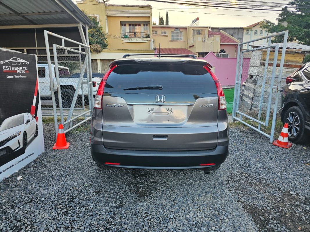 8f808d05-44aa-4195-963b-0047cc12f8a4