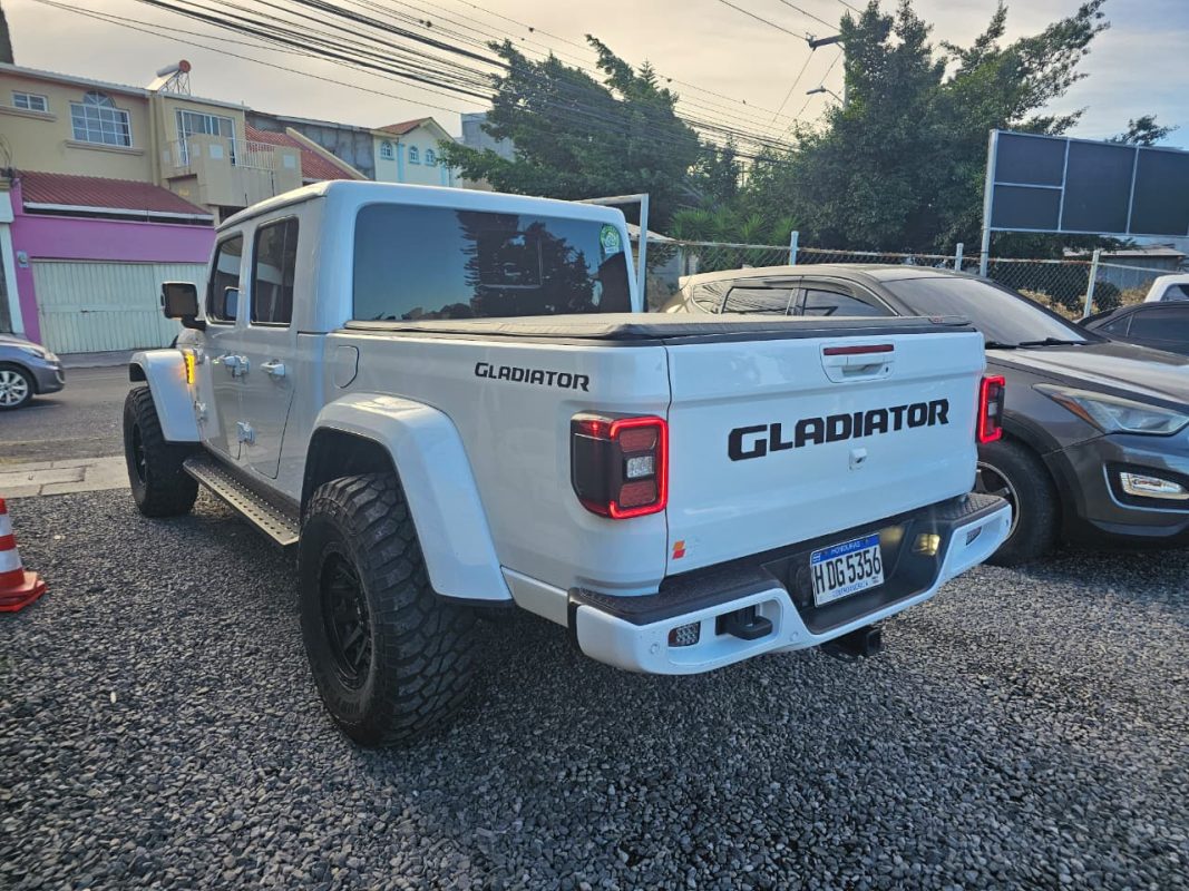 95408770-446e-40fd-9987-7f9ac53a4254