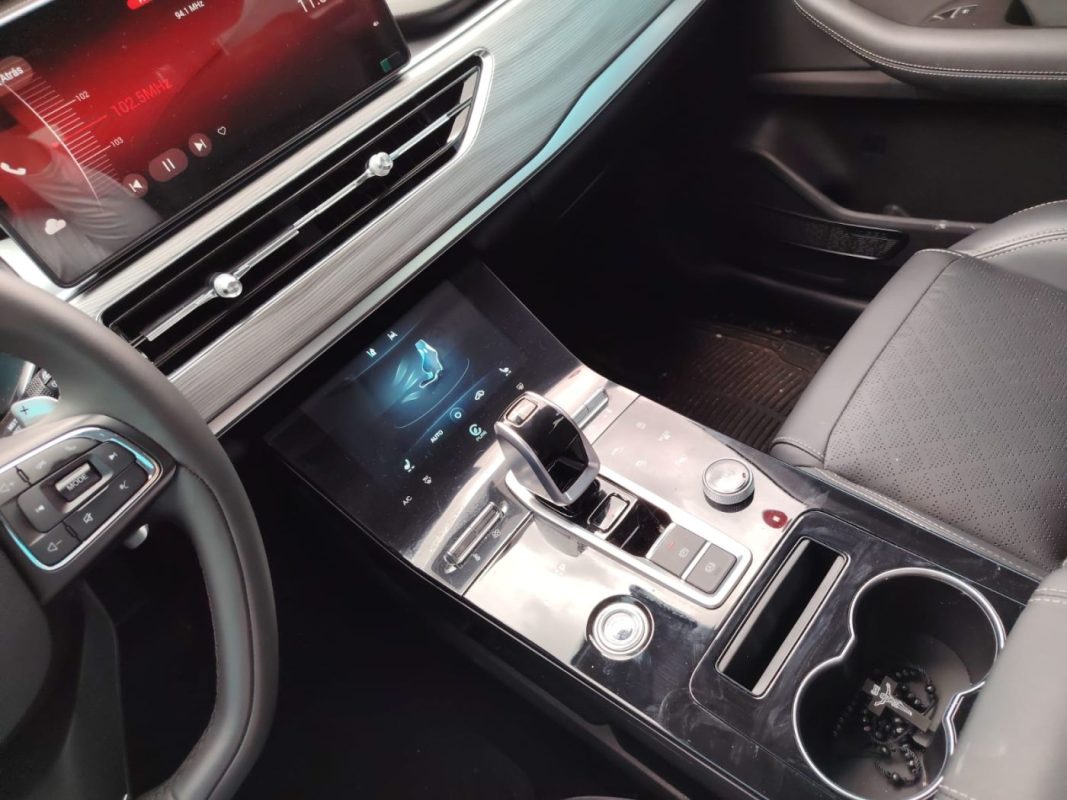 99dfb8fe-5015-4a3b-b812-20380dabea90