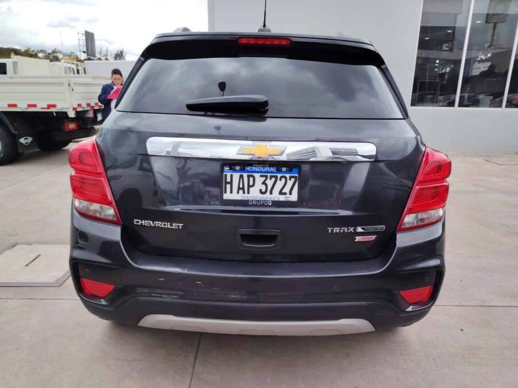 a28be925-a141-476e-9809-f1326ff3a821