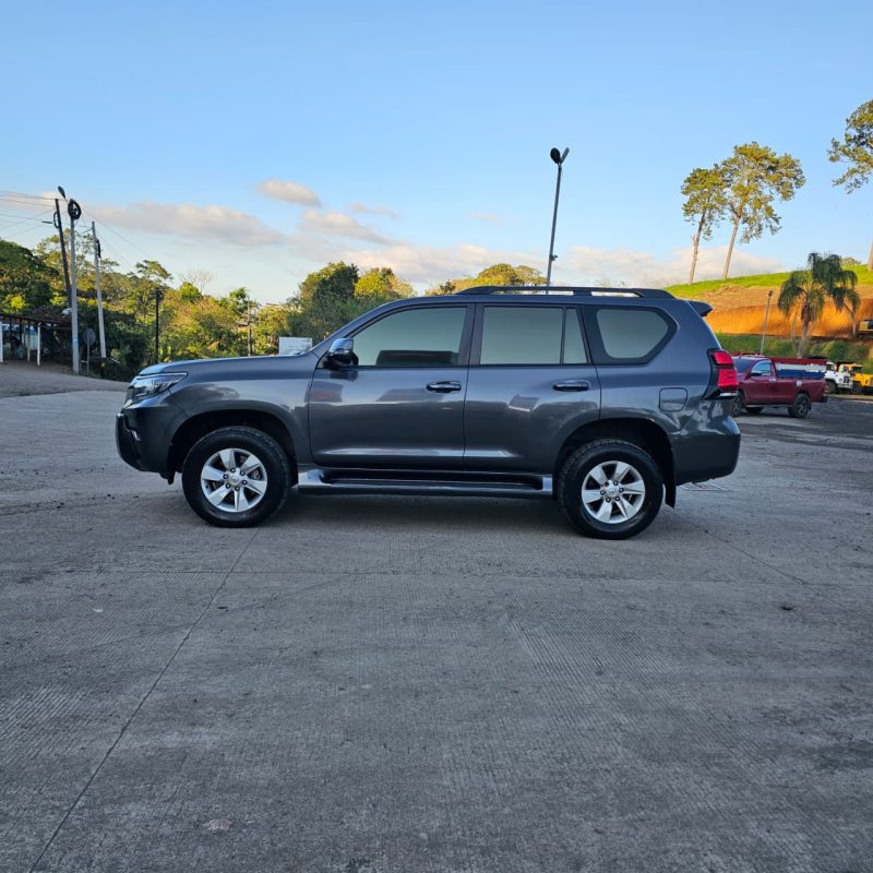 a8218335-51c3-406e-90e6-83938ca037c2