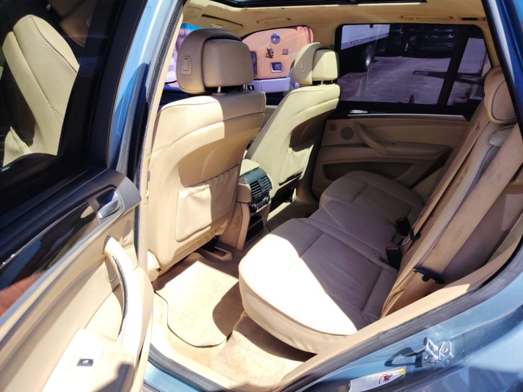 b2f96fb5-1775-4eb2-b8e6-7ac221a8f927