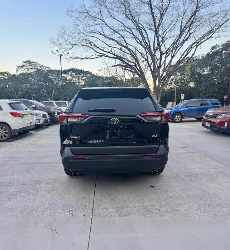 d31ef770-9c3a-4eac-b785-7a3b5f4a0101