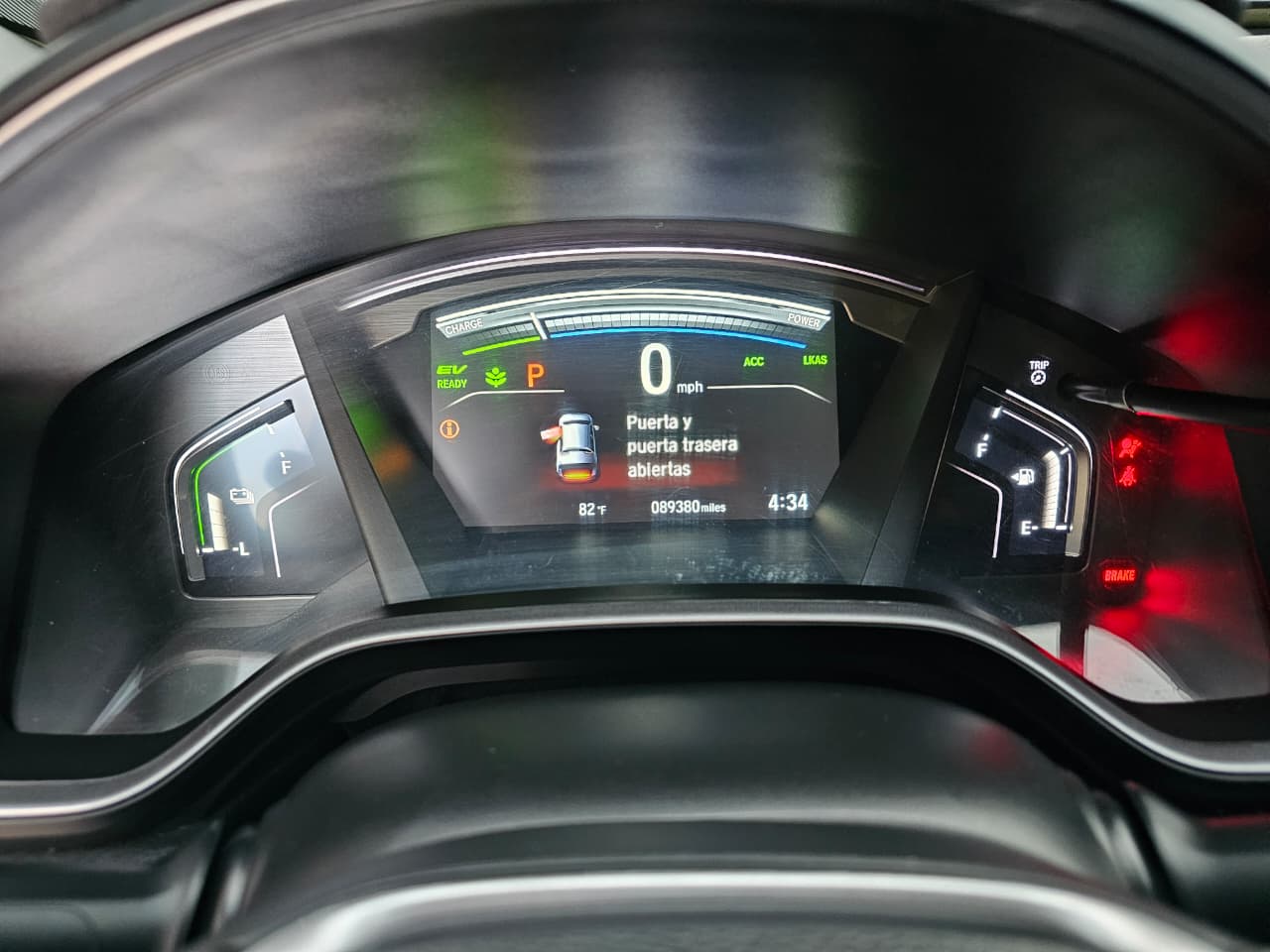 e3af9ae6-16b3-4ea0-b429-c5814d8a6f07