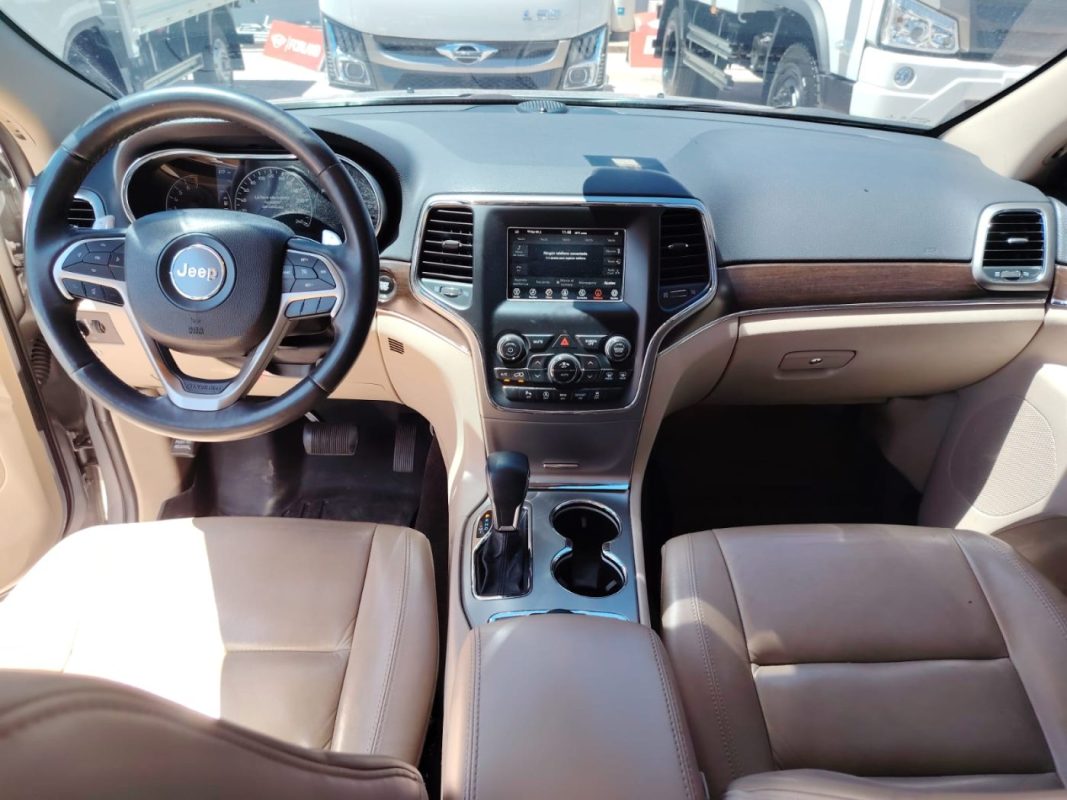 ef5f0c1d-6183-43ed-8fe1-333bfe4d3a23