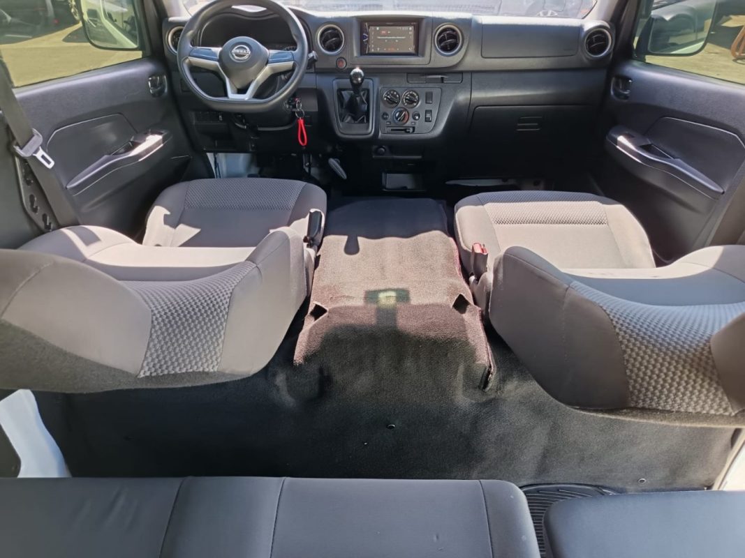 ef7cc990-d81c-4bd7-bb2a-a82b0a7d2926