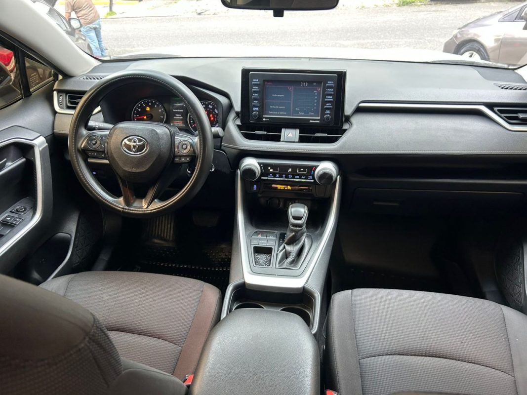 4bfaafd6-6602-4c3a-8929-128fc9ad93c0