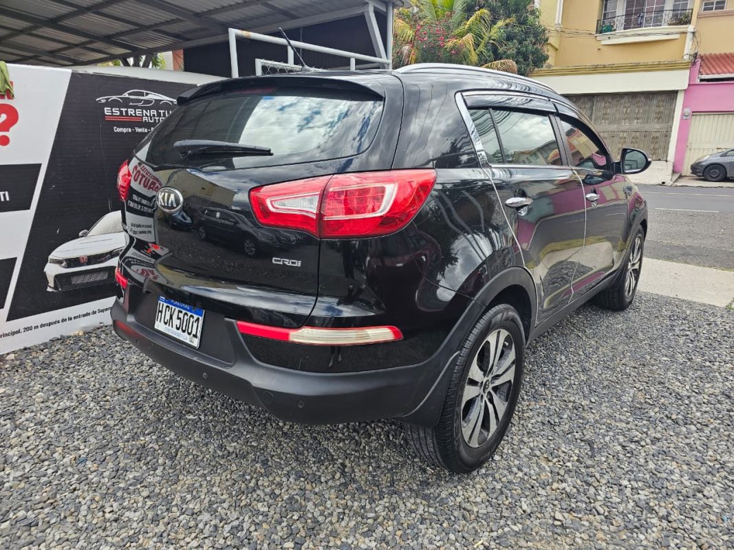 6c579b5c-e7df-4237-9a76-e60b25b1ce81