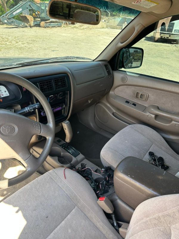 c8220809-fe43-497d-82f3-e19aeb60794b