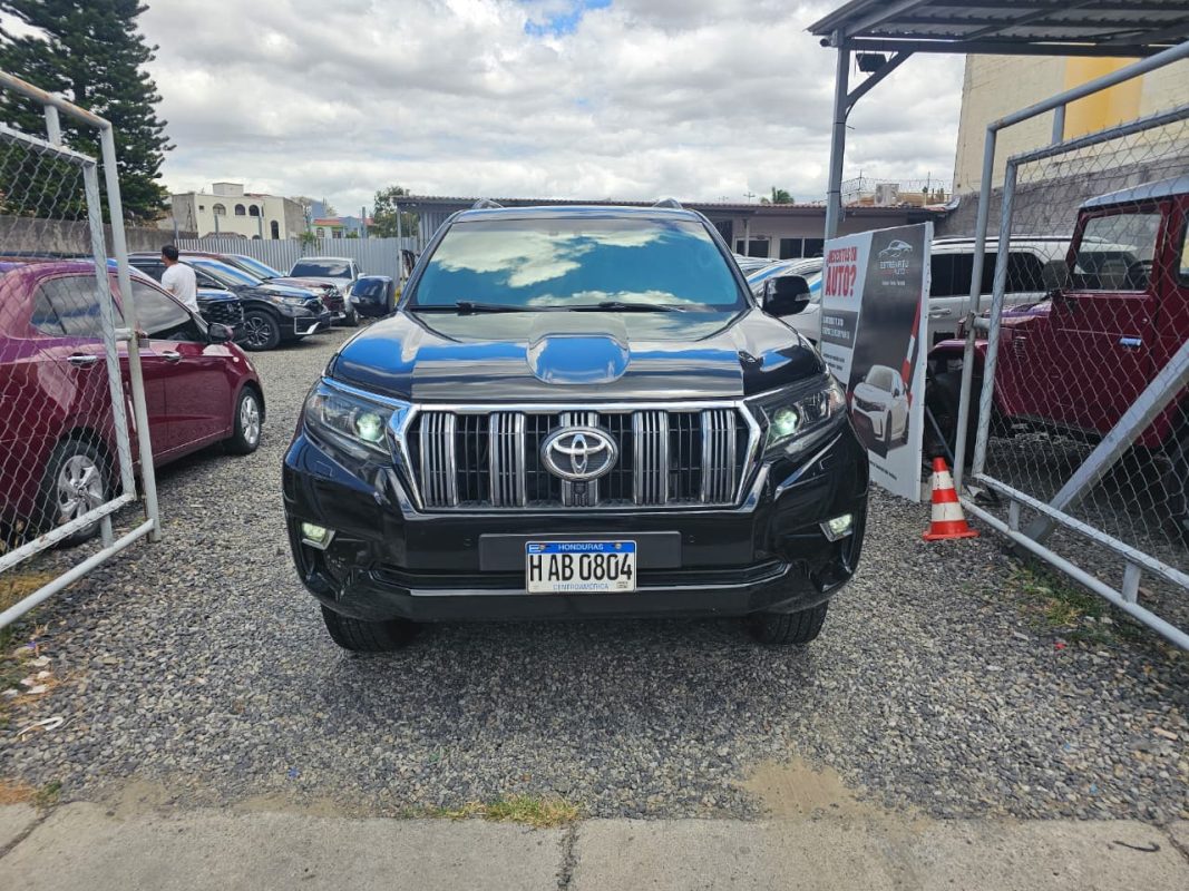 ce543a28-c1dd-4de4-836e-2a2f9d1a8703