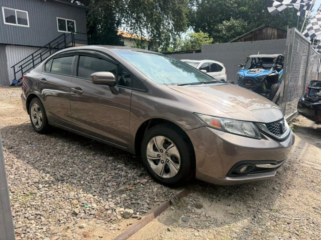 ef9c70ed-da9e-40f7-9195-57af36df669a