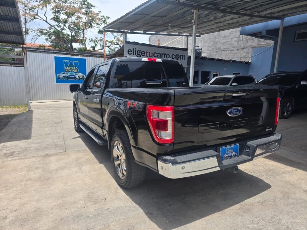 fe296c69-2e14-404a-8b56-059611e87b0d